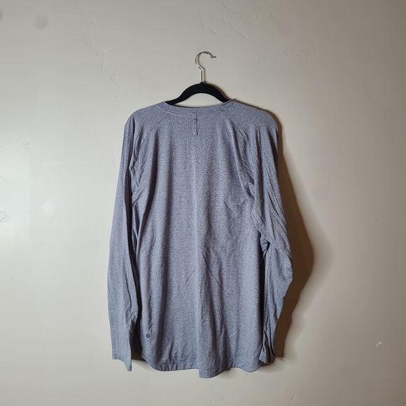 Lululemon Mens Long Sleeve Shirt Size L/XL - Picture 2 of 4